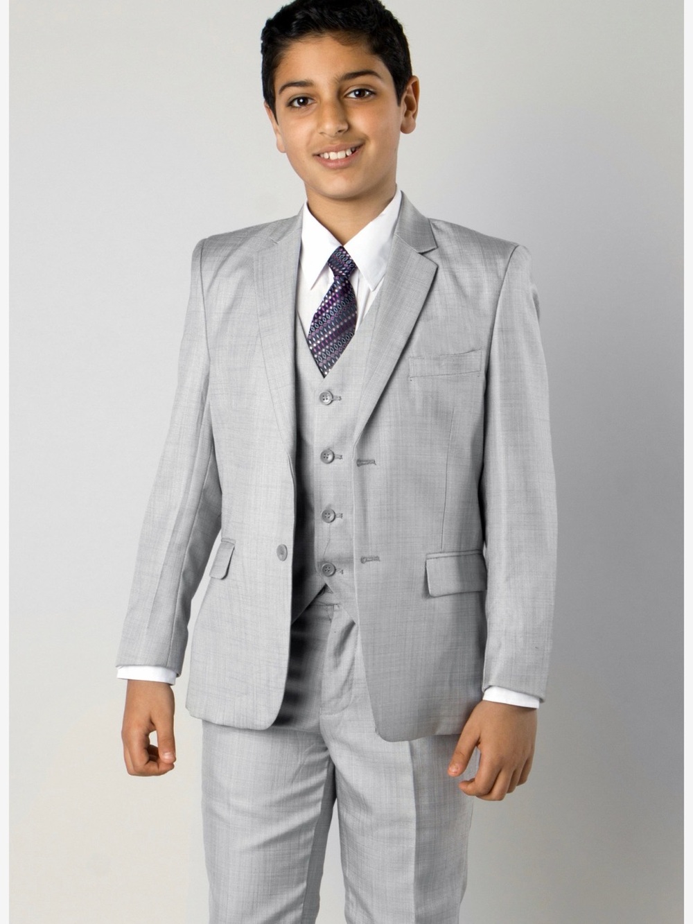 Classic Light Gray Boys' Three-Piece Suit - Modern Formalwear traje formal de 3